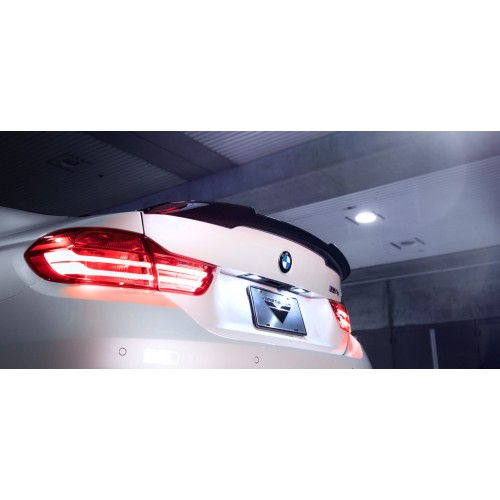 EVO Οπίσθια αεροτομή Vorsteiner για BMW M4 (F82) EVO Οπίσθια αεροτομή Vorsteiner για BMW M4 (F82)